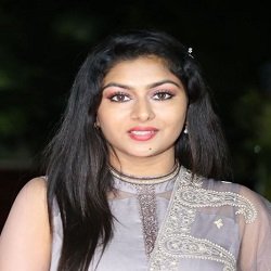Telugu Movie Actress Akshita Reddy 