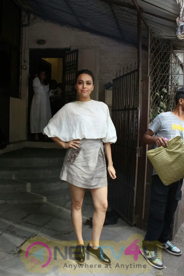 Veere Di Wedding Cast Spotted At Dubbing Studio In Bandra Best Images Hindi Gallery