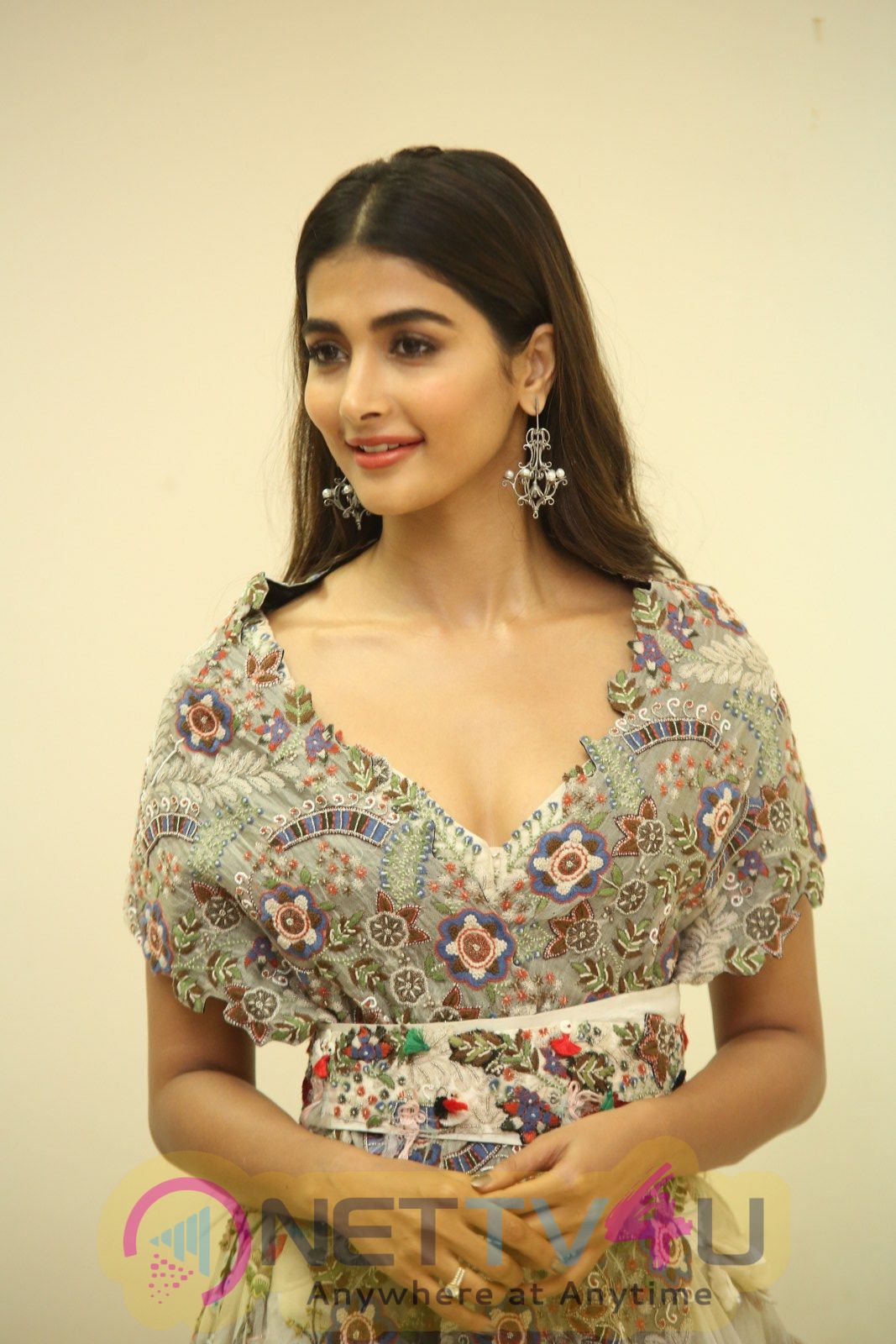 Actress Pooja Hegde Beautiful Stills 