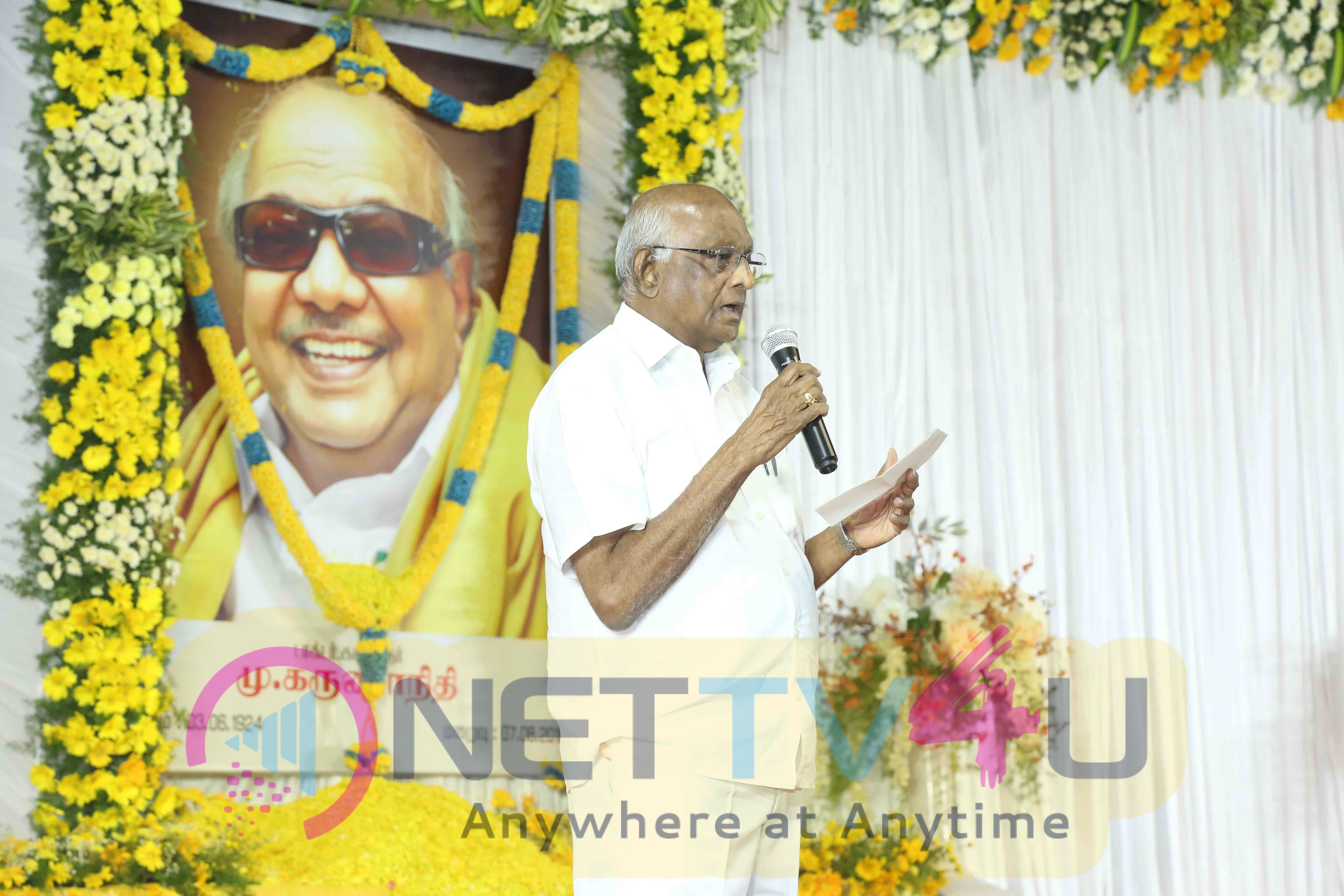 Tamil Film Industry Pays Homage To Kalaignar Karunanidhi With Memorial Gathering Photos Tamil Gallery