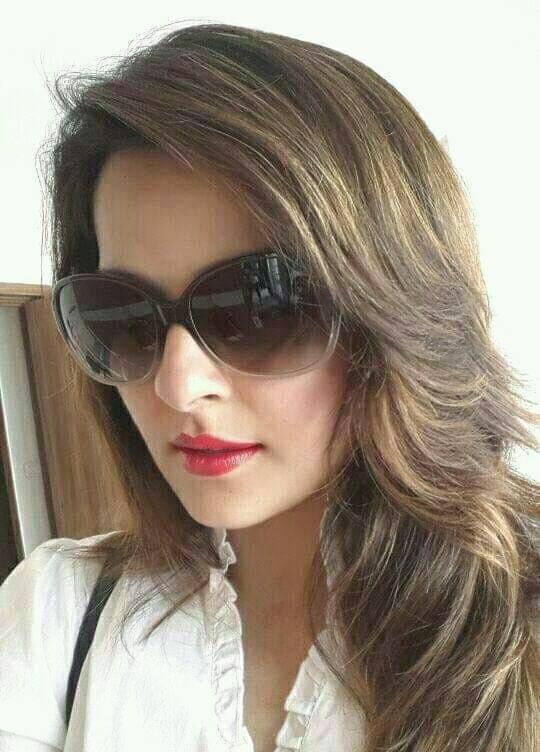 Actress Roma Asrani Cute Images