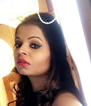 Hindi Tv Actress Shivani Pal