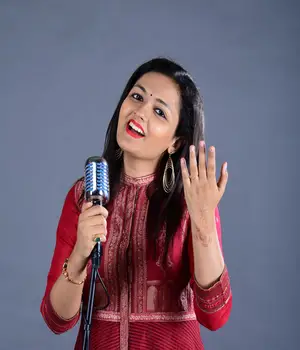 Hindi Singer Mayuri Saha