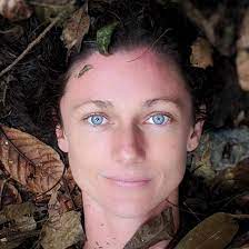 English Singer Milli Moonstone