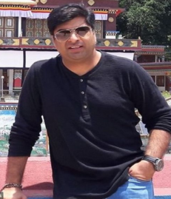 Parag Vijra Bengali Director