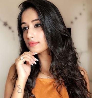 Hindi Contestant Maera Mishra