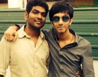 Vignesh Shivan Pleads Suriya Fans!