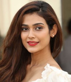 Aakanksha Singh Hindi TV-Actress