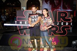  Red Carpet Premiere Of 2017's Most Awaited Hollywood Film Disney Star Wars  Stills