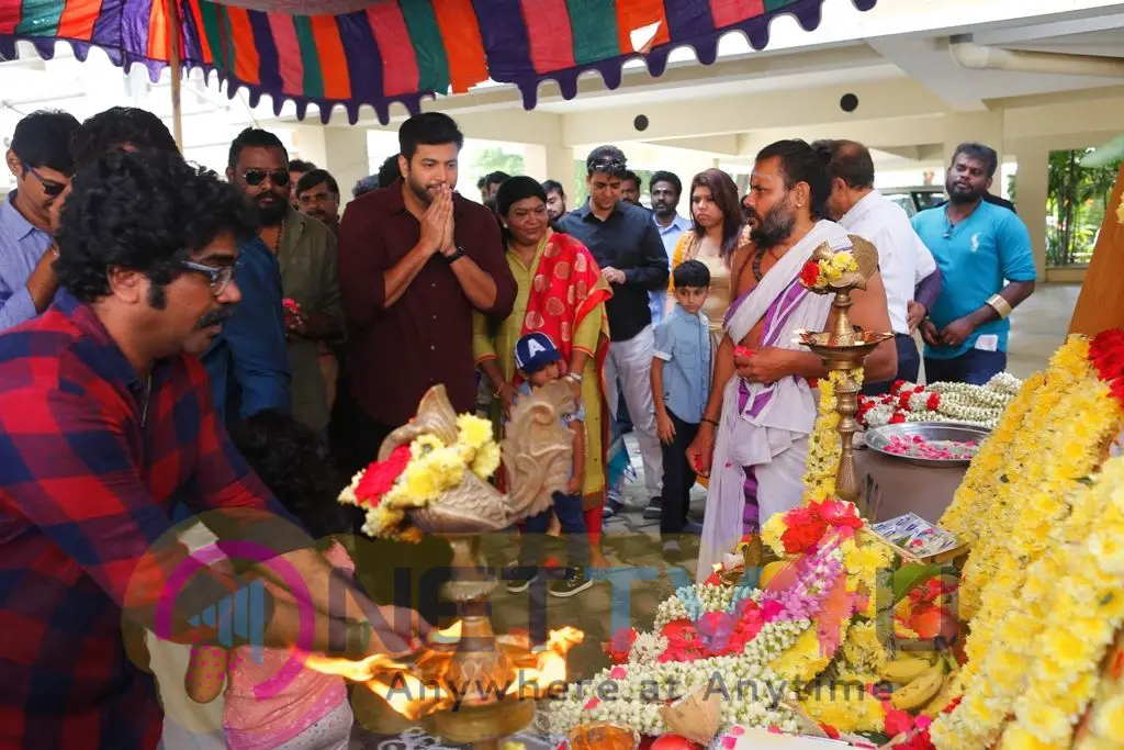 Adanga Maru Movie Opening Pooja Images Tamil Gallery