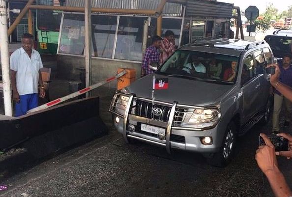 Sasikala Crossed Krishnagiri!
