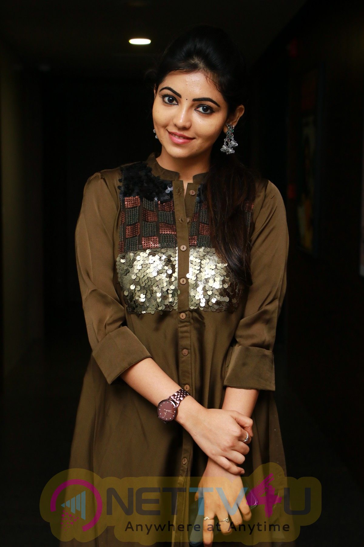 Actress Athulya Cute Images Tamil Gallery