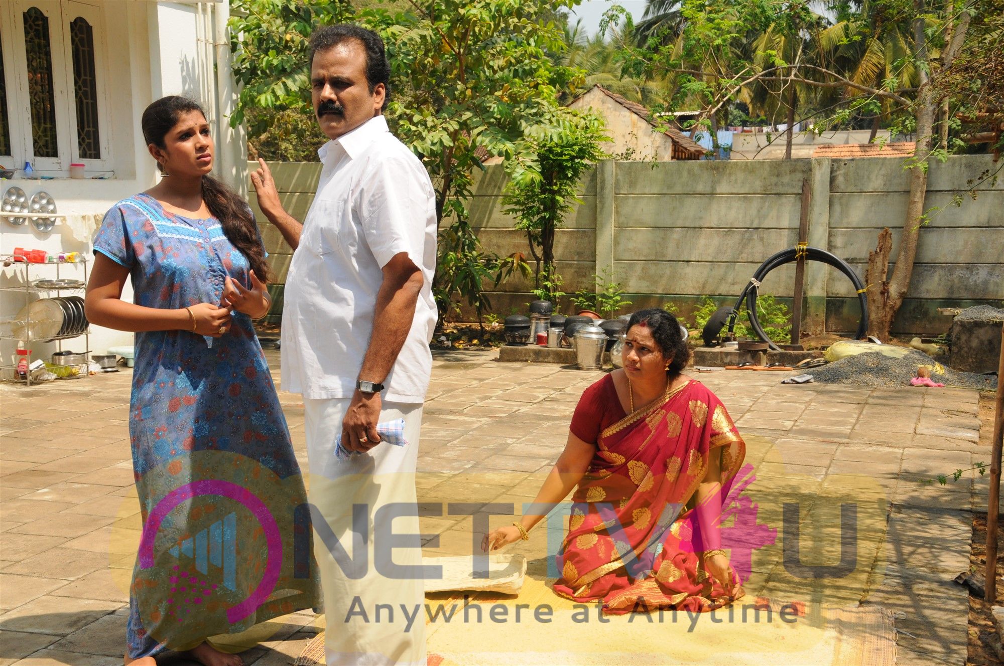 Uliri Movie Stills Tamil Gallery