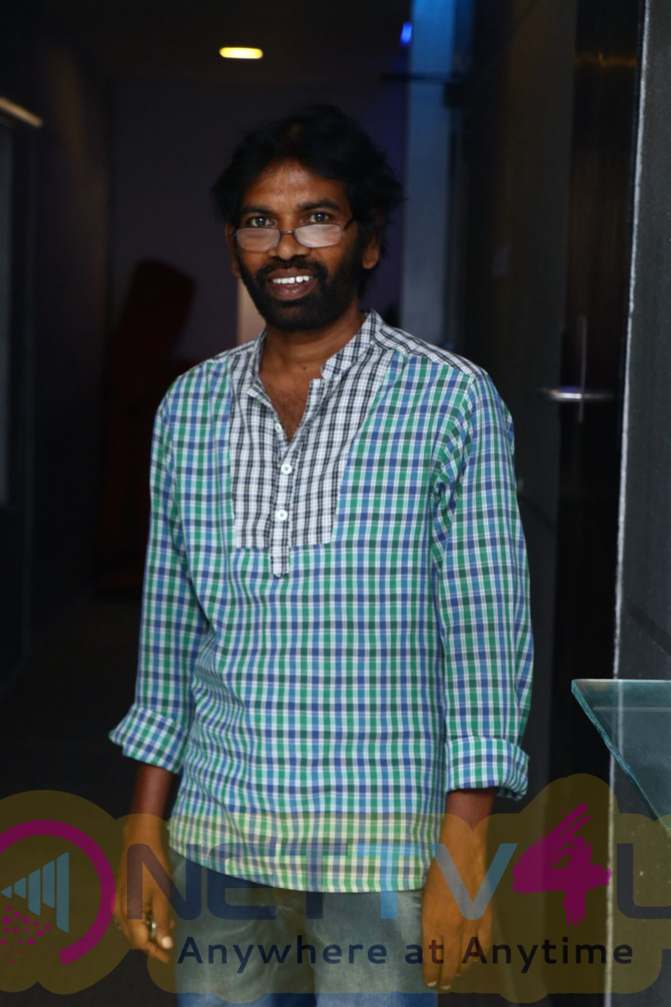 Nedunalvaadai Movie Premiere Show Images Tamil Gallery