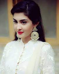 Urdu Tv Actress Alizeh Tahir