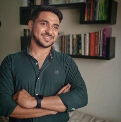 Hunain Shamim Urdu Editor