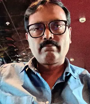 Hindi Editor Sanjay Meera Jaiswal