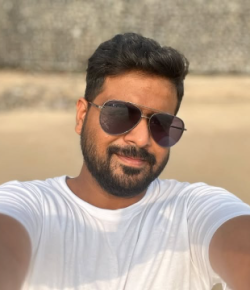 Yashraj Rawal Hindi Assistant Director