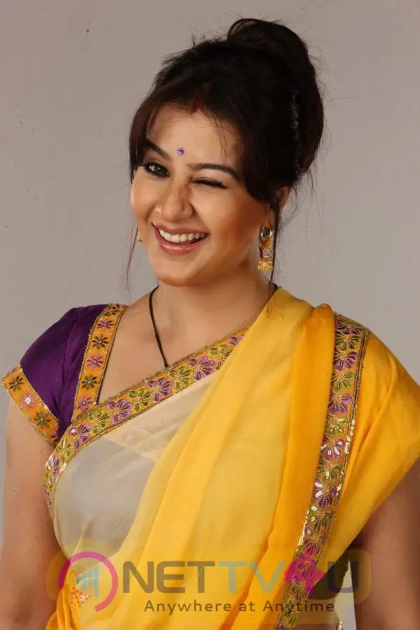  Shilpha Shinde Cute Pictures Hindi Gallery