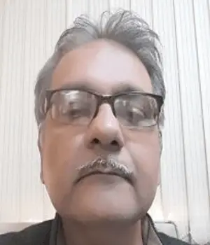 Hindi Editor Chaitanya Tanna