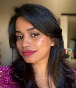 Swati Sarkar Hindi Assistant Director