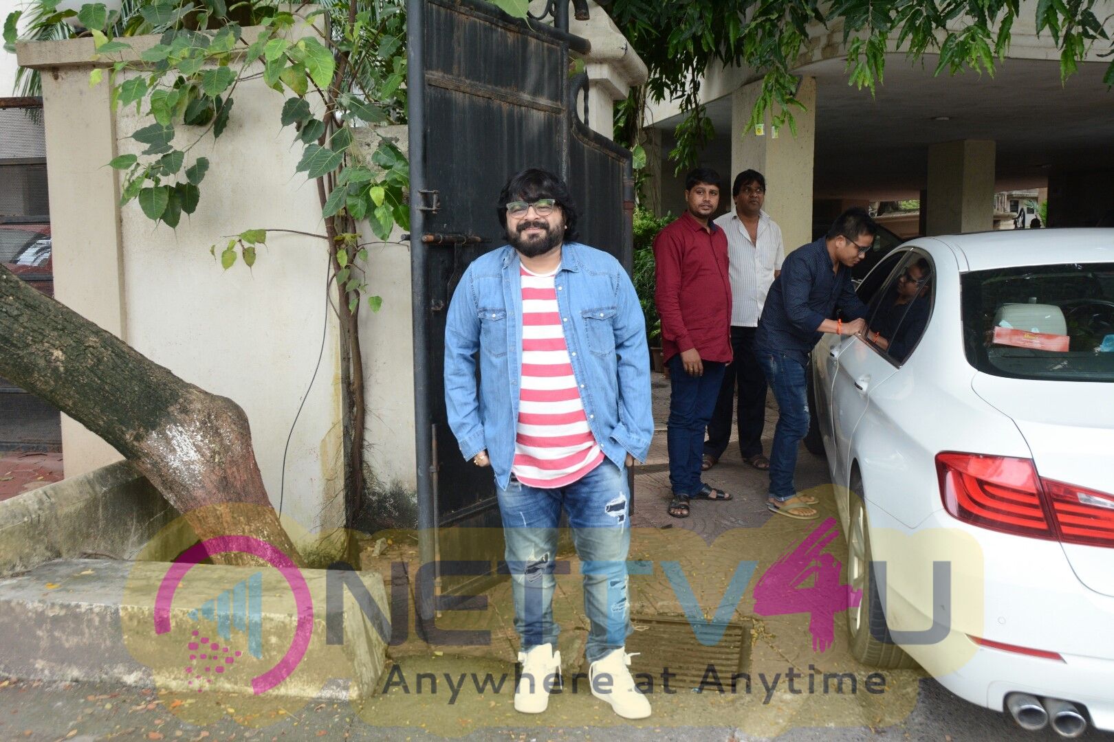 Pritam Chakraborty Went To Dubbing Studio Hindi Gallery