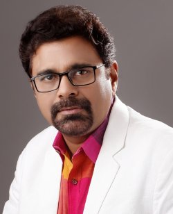 Lal Vijay Shahdeo Hindi Director