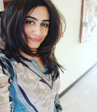 Urdu Tv Actress Naeema Butt