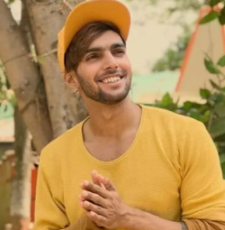 Mukesh Jaiswal Hindi Influencer