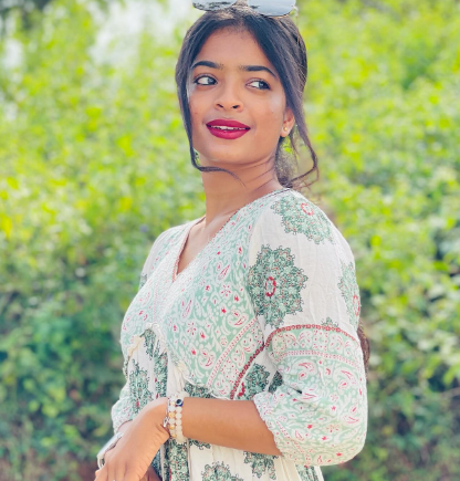 Kannada Dancer Nidhi Suresh