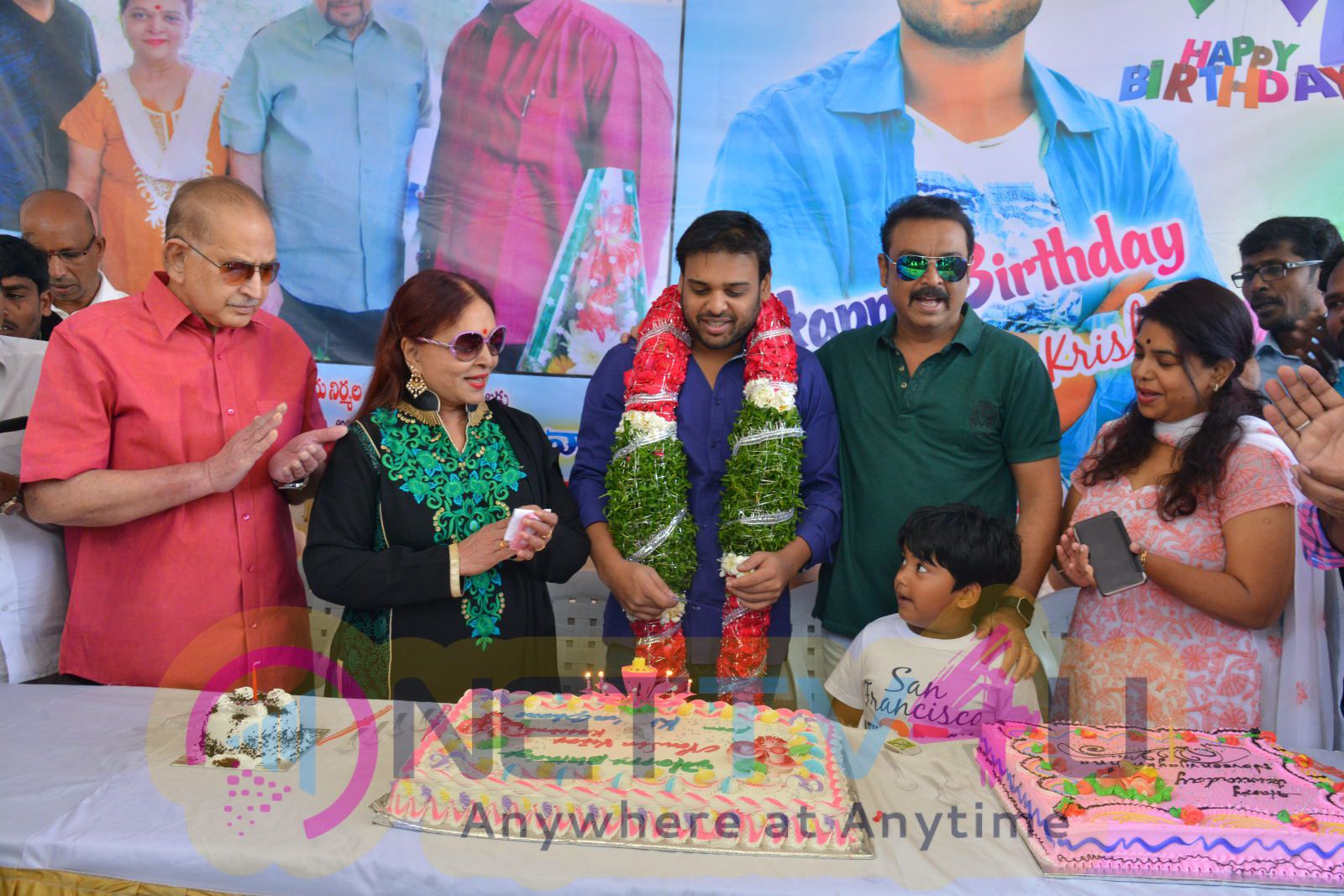 Naveen Vijay Krishna Birthday Celebrations Recent Photos Telugu Gallery