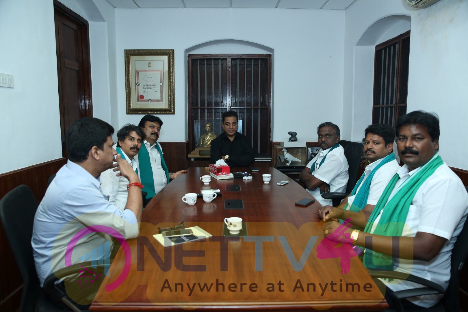 Arjun Sampath Meets Kamal Haasan Photos Tamil Gallery