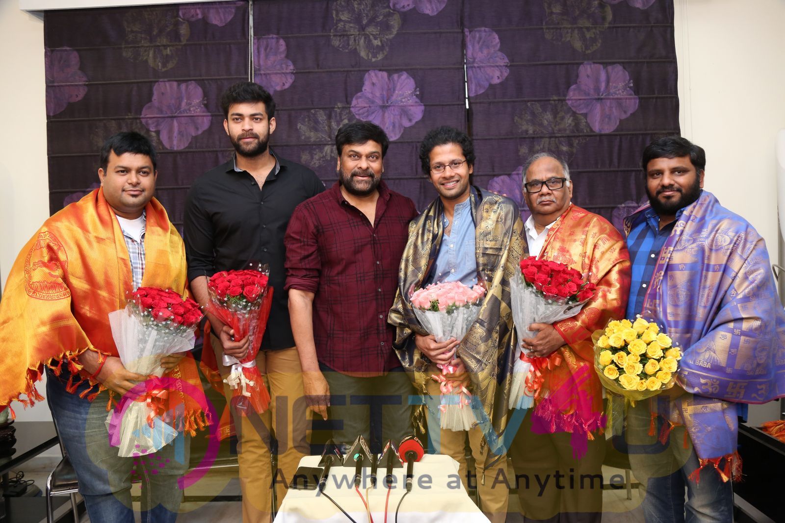 Chiranjeevi Praises Tholi Prema Team Photos Telugu Gallery