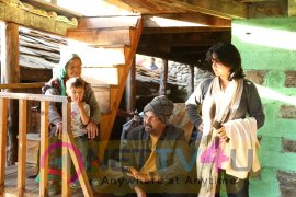 Mehbooba Movie Working Stills Telugu Gallery