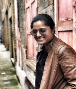 Ashna Srivastava Hindi Assistant Director