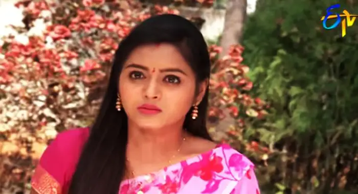 Tv Serial Naalugu Sthambalata Synopsis Aired On ETV Telugu Channel