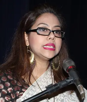 Bengali Actress Shomi Kaiser