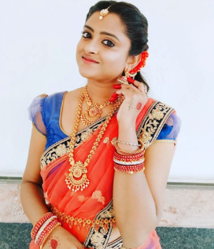 Telugu Movie Actress Priya Srinivas