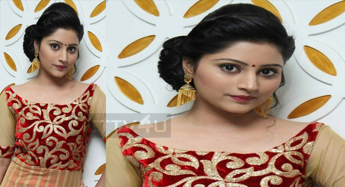 Akankshaa Bagged A Role For Crying Naturally