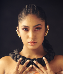 Sruthi Periyasamy Tamil Movie Actress