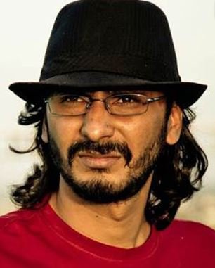 Akshat Ghildial Hindi Screenplay Writer