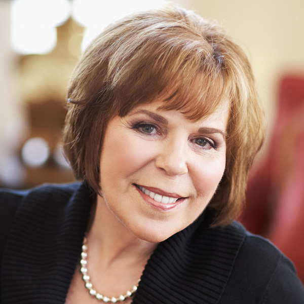 English Author Robyn Carr