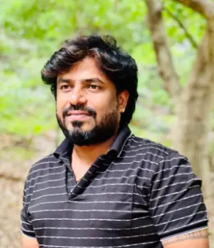 Hindi Writer Yogesh Munisiddappa