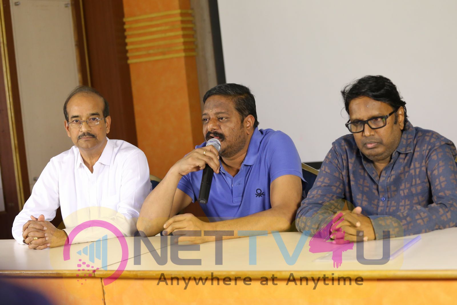 Nallamalupu Bujji Press Meet About Nandi Awards Photos Telugu Gallery