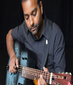 Hindi Musician Ajay Srivastav