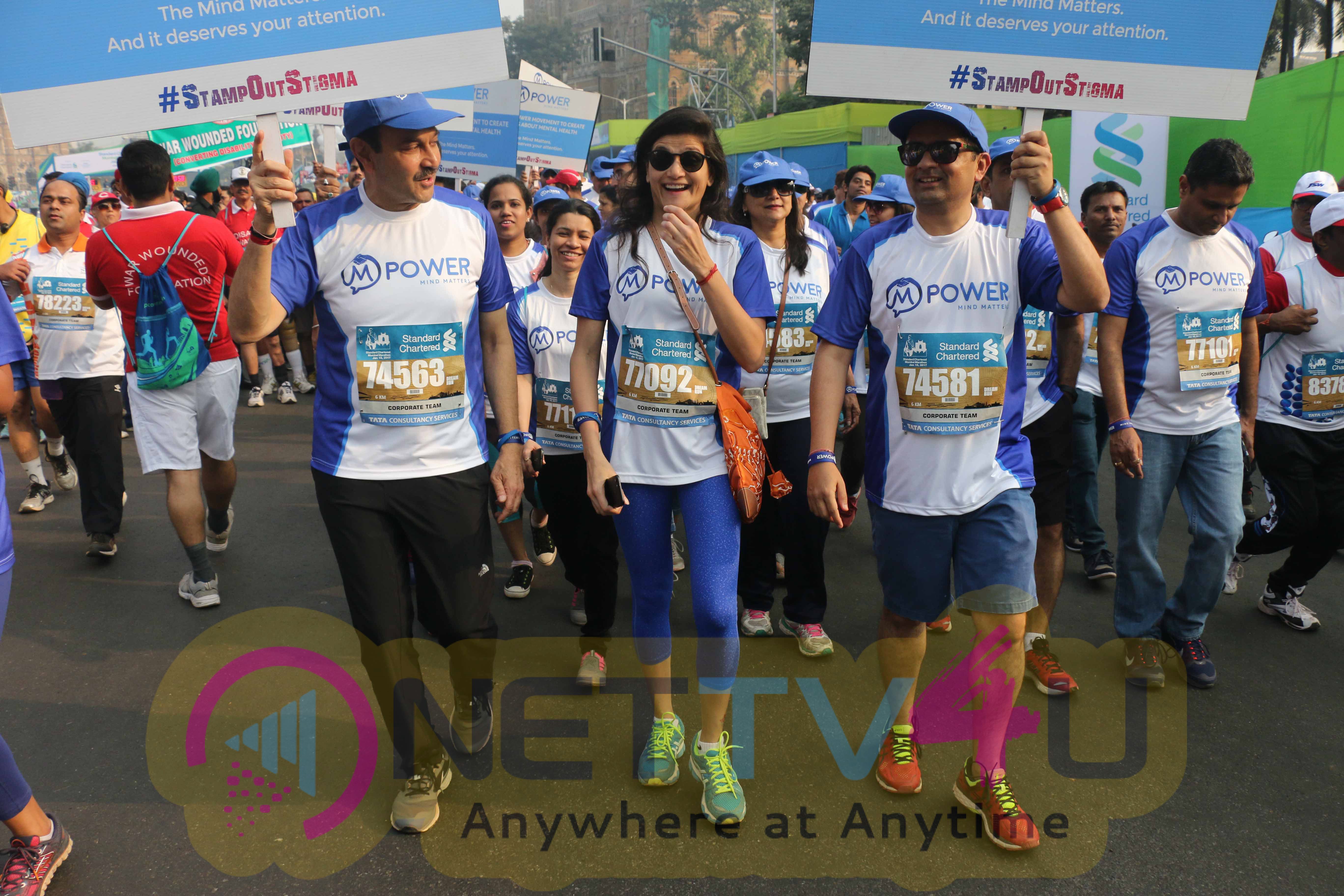 Mumbai Marathon 2017 Watch Celebs Join Hands In Support Stills Hindi Gallery