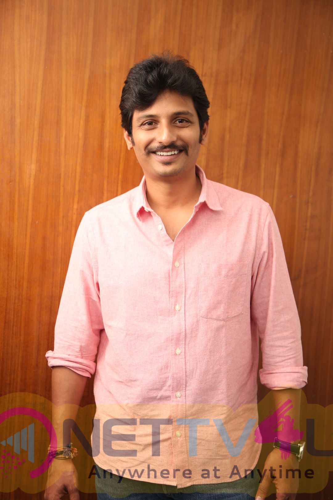 Actor Jiiva Exclusive Interview Pics Tamil Gallery