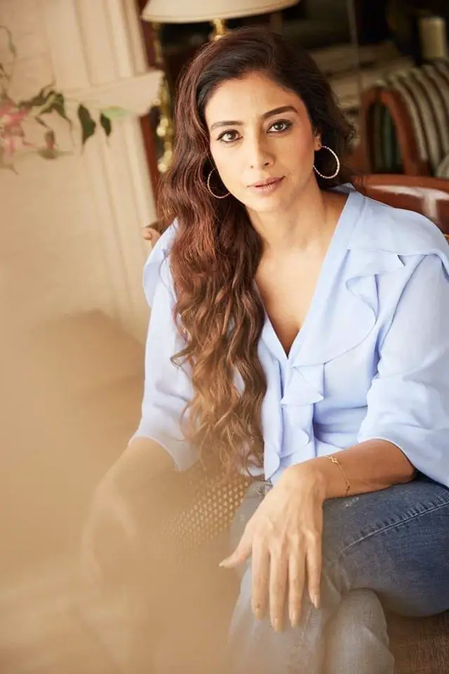 Actress Tabu Dazzling Images Hindi Gallery