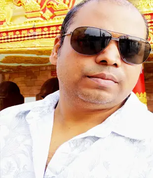 Hindi Art Director Abinash Kumar Pandit