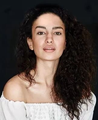 Hindi Supporting Actress Elena Fernandes